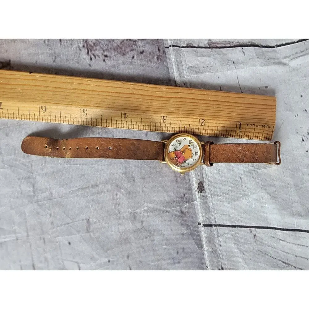 Disney Winnie the Pooh Watch Timex Moving Bees 90s Vintage Watch Untested